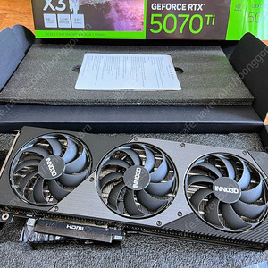 이노3D 지포스 RTX 5070 Ti X3 그래픽 팝니다.