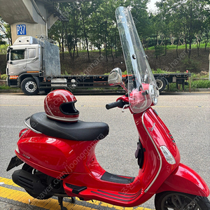 베스파 lx125 abs 23년식 3000km