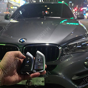 BMW 3시리즈, 5시리즈, X6, X7, 7시리즈 차량 전용 G바디 스마트키 개조 및 원격시동 기능 통합, 긴급 상황 시 출장 대응 포함 등록까지 완료 구성