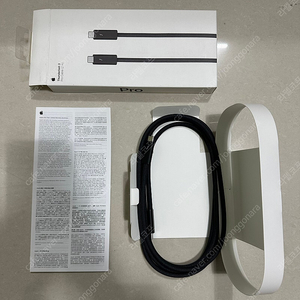 Apple Thunderbolt 3 Pro Cable 2.0m 애플 썬더볼트3 프로 케이블