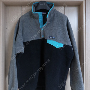 파타고니아 신칠라 블랙 그레이 민트 M사이즈