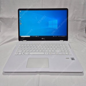 LG 2020 울트라PC 15U50N i5 10세대 16G SSD 500G 15인치 사무용 노트북 판매합니다.