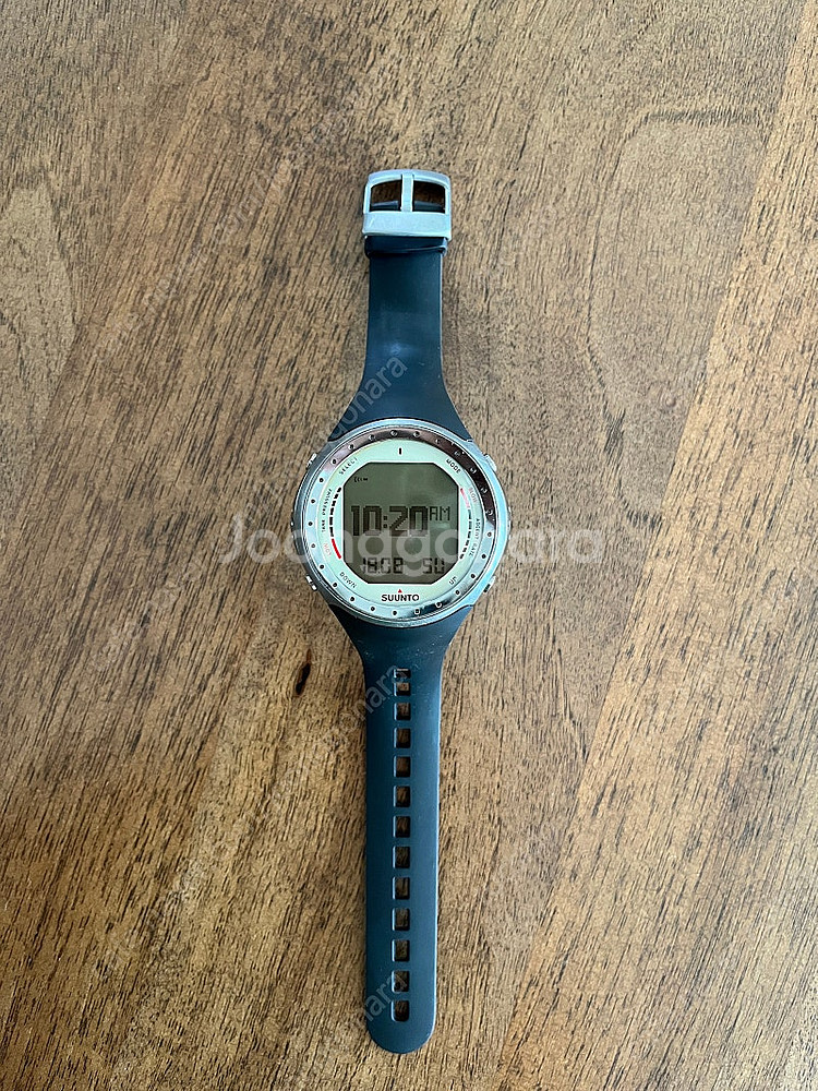순토 Suunto D9 스쿠버다이빙 컴퓨터 팝니다--0