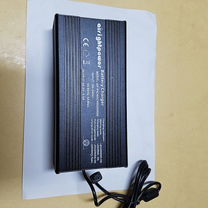 전기자전거 충전기 AP-PN360CH06000060 60.0V 6.0A 팝니다