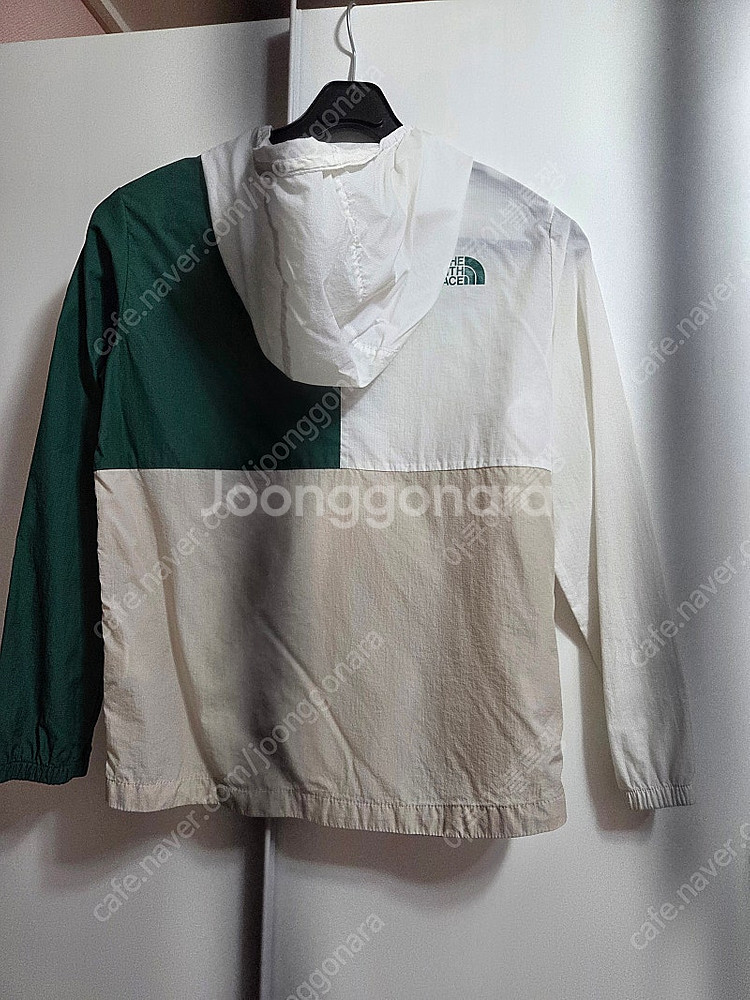 노스페이스 키즈 바람막이 140 팝니다.--1