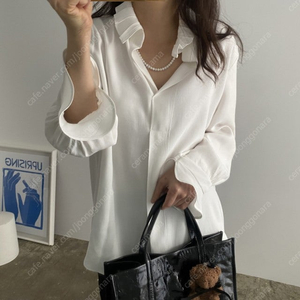 마치스 마치스샵 러플 화이트 블라우스 55-66사이즈