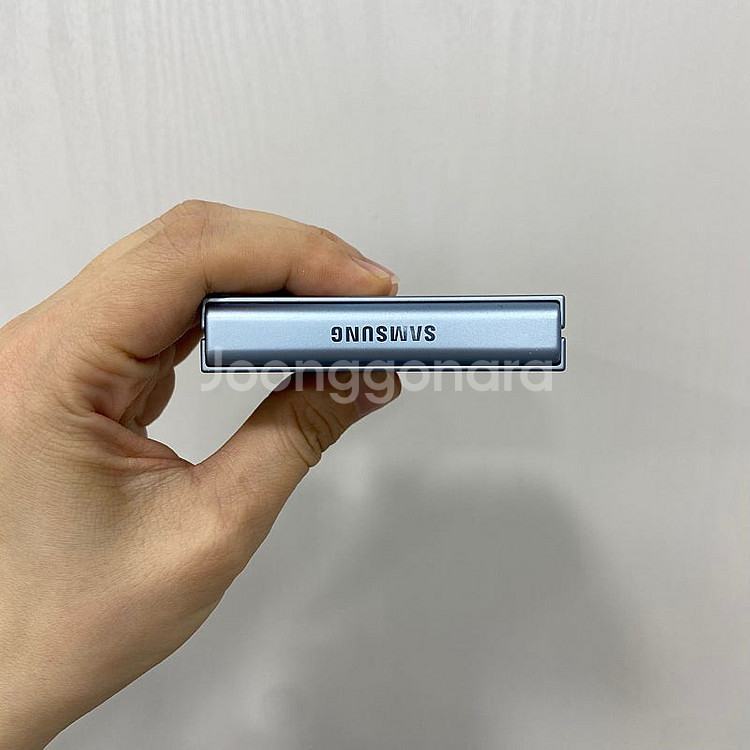85740 A급. 갤럭시Z플립6 256기가 블루 팝니다...--5