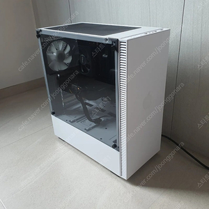 AMD 5600X, AUS GTX1660 Super 컴퓨터 팝니다