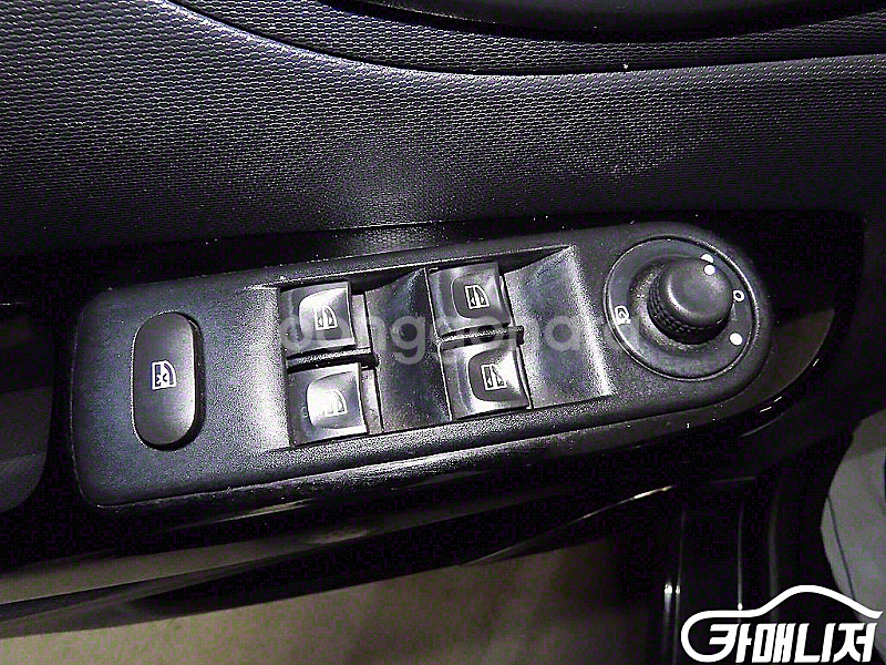 [르노코리아(삼성)]QM3 디젤 1.5 RE 2015 년 중고차 ★군미필,저신용자 전용 할부★--4