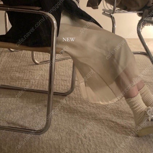 모네마켓 르 모네 스커트 m사이즈 구해요 이미지