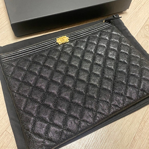 샤넬 보이클러치 뉴미듐 빈티지 금장