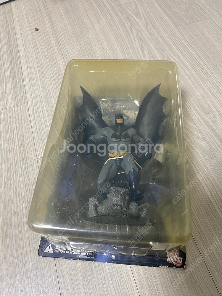 디시 유니버스 온라인_디시 다이렉트 배트맨 스테츄(한정판)--0