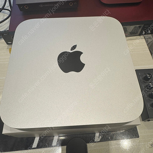 M1 맥미니 판매합니다 SSD 1Tb 16G ram