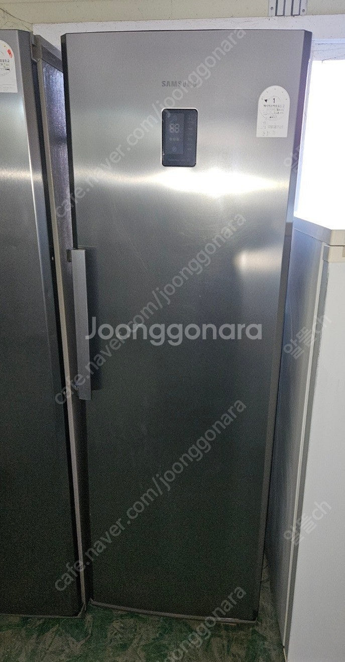 [무료배송설치14] 중고김치냉장고 스탠드형 (냉동고 겸...--0