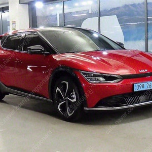 @23년식 EV6 롱 레인지 2WD 어스 전국최저가격중고차수출중고차매입판매전국최저가