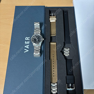 Vaer S3 36mm 쿼츠 필드 워치