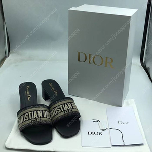 디올 Dway 디웨이 뮬 힐 슬리퍼