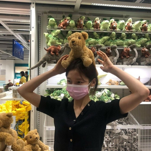 SANDRO 산드로 아린 글리터 크롭 퍼프 가디건 / 랑방 마인 오브제 타임 럭키슈에뜨 산드로 마쥬 오르 시에 시스템