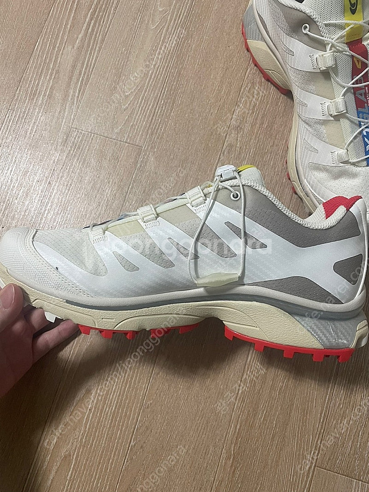 살로몬 xt-4 바닐라 아이스 270 팝니다--1