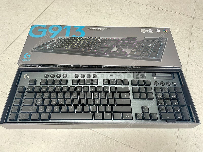 로지텍 G913 풀배열 클릭키 팝니다--0