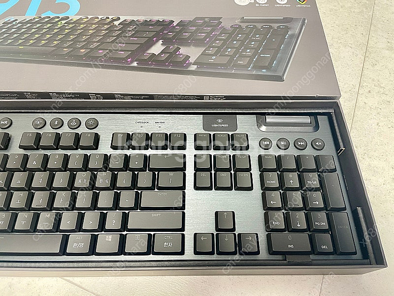 로지텍 G913 풀배열 클릭키 팝니다--4