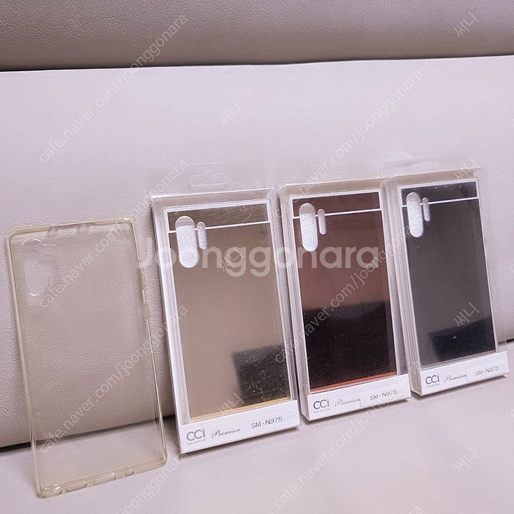 갤럭시 노트10 플러스 256GB 화이트 테두리와 뒷면...--9