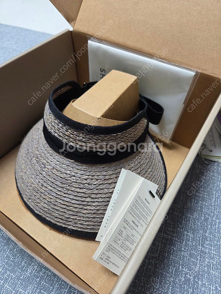 신저 선바이저 까멜리아 그레이(새상품)--1