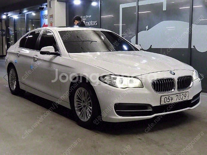 @13년식 5시리즈(6세대) 520d xDrive 전국...--0