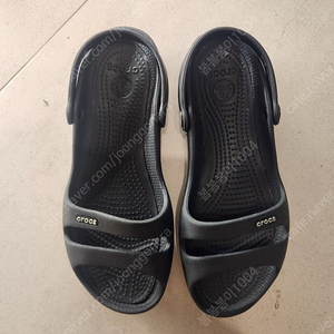 크록스 샌들