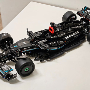 정품 레고테크닉 42171 벤츠 페트로나스 AMG F1 완성품