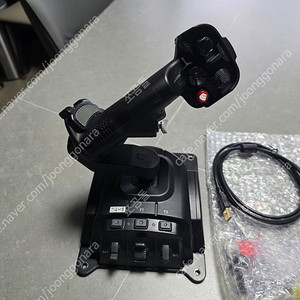 VKB 글래디에이터 EVO 좌측 옴니스로틀