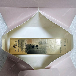 입생로랑 NEW 잉크 바이닐 틴트 403 푸시아 디멘션
