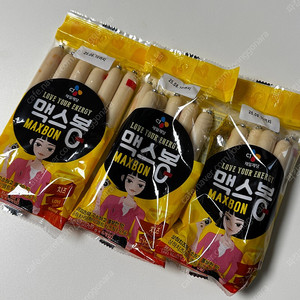 맥스봉 치즈 소시지 162g 27g x 6개입 3개 팝니다. CJ 제일제당 간식 스낵
