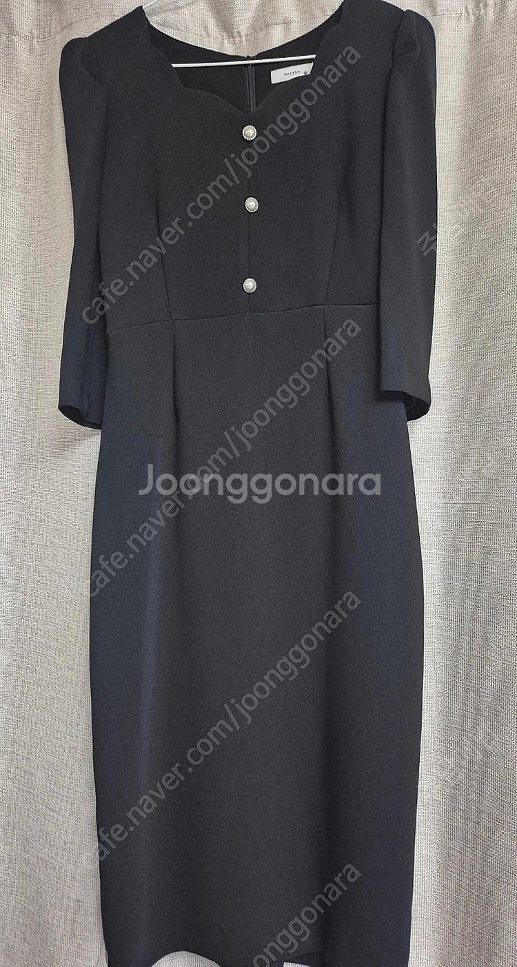 물결넥 하객룩 블랙 원피스--0