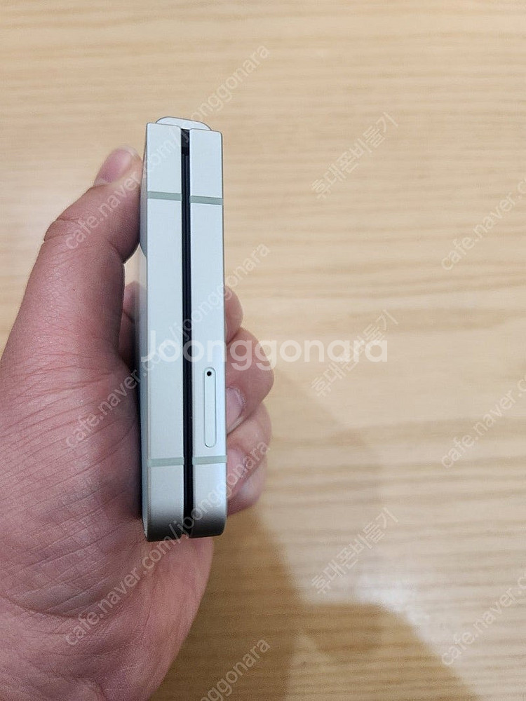 삼성 갤럭시 Z플립6 256기가 민트칼라 기스하나없는 ...--9