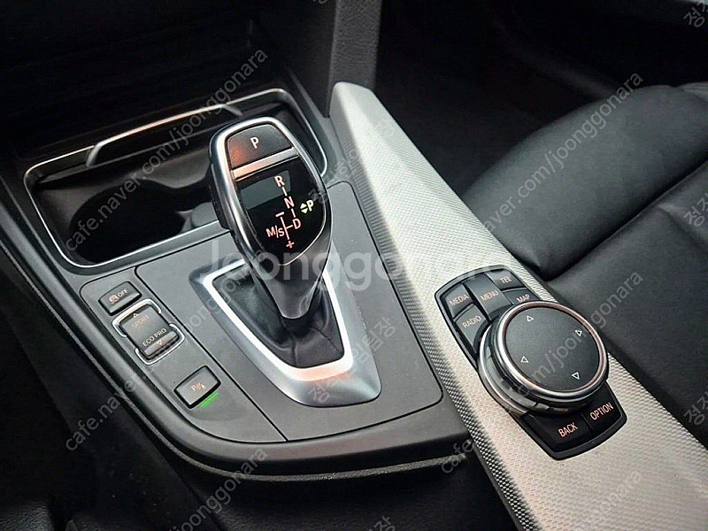 BMW 3시리즈 (F30) 320i M 스포츠 저렴하게...--7