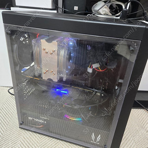 서울 신길 본체 65만원 - 3900x , 2080ti 조택, 램 64Gb,긱바 X570 AORUS, SSD 1TB
