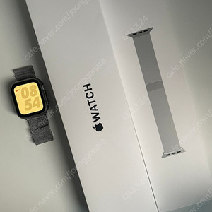 애플워치 se2 44mm 판매합니다