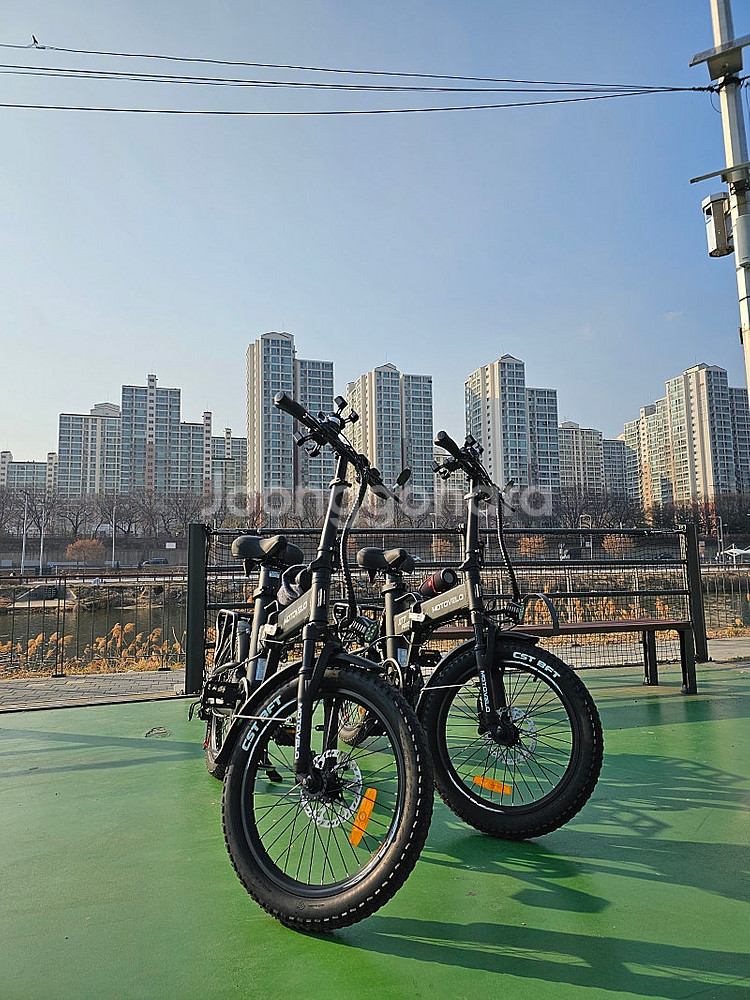 모토벨로 xt7 pro3 2대 일괄 판매합니다.--0