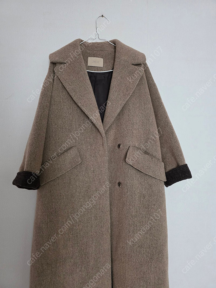 르베이지 코트--1