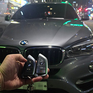 BMW 1/3/4/5/6/7시리즈, X1/X3/X5/X7 차량대상 전용 스마트키로 교체, 분실상황 발생시 출장방문 제작 등록 세팅까지 한번에 처리