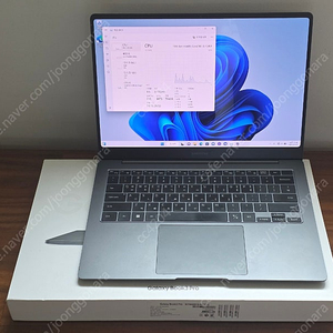 갤럭시 북3 Pro 14인치 NT940XFG 판매합니다(외관 안좋음)