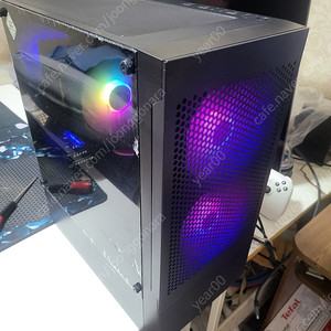 라이젠 9600X , RTX 4060Ti , 램 32GB , SSD 1TB 신품급 게이밍 컴퓨터 데스크탑 PC 팝니다.