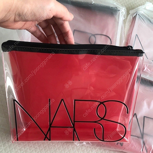 가격내림! 미개봉 새상품 나스 파우치 NARS