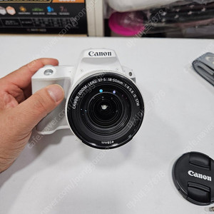 캐논 200d + 18-55 is stm 렌즈 세트