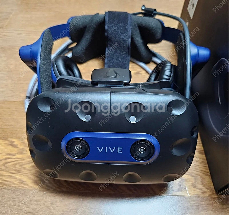 HTC 바이브 프로2 풀박+악세 팝니다--1