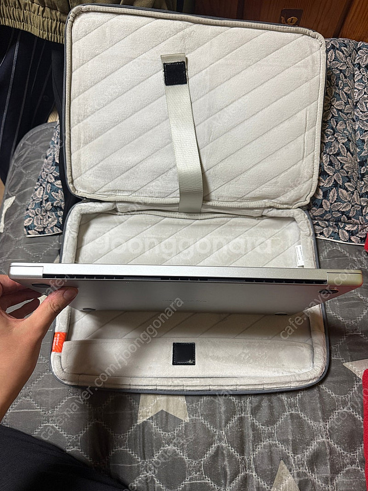 M1 PRO 맥북프로 16인치 기본형 판매합니다.--2