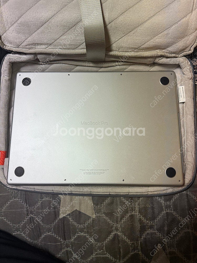 M1 PRO 맥북프로 16인치 기본형 판매합니다.--5