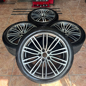BMW G30 5시리즈 664m 19인치 정품휠타이어 팝니다