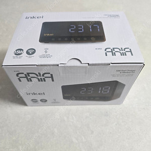 인켈 ARIA 무선 고속충전 블루투스 스피커 판매합니다.